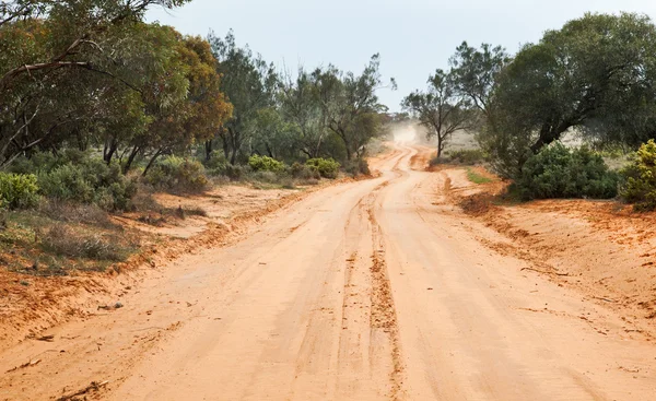 Estrada do outback para o Lago Mungo — Fotografia de Stock