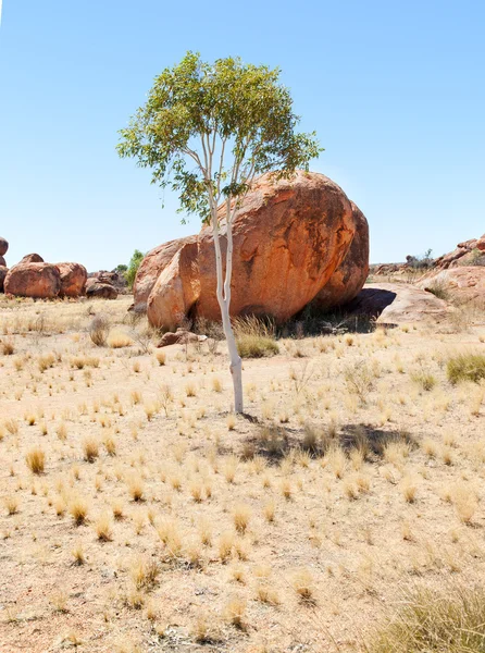 Giant boulders Devils Marbles Australia — Stock Photo, Image