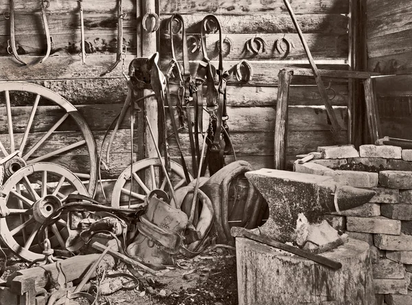 Old blacksmith — Stock Photo, Image