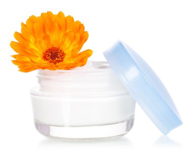 Nemlendirici yüz kremi