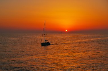 Denizde gün batımı