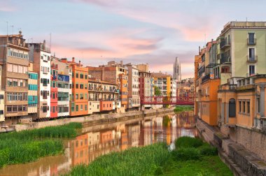 İspanya. Girona. Köprü görünümü