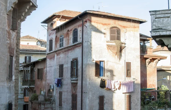 Italie, façade de vieux bâtiments — Photo