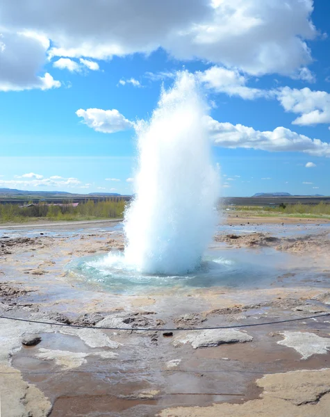 Gejzír Geysir, Izland — Stock Fotó