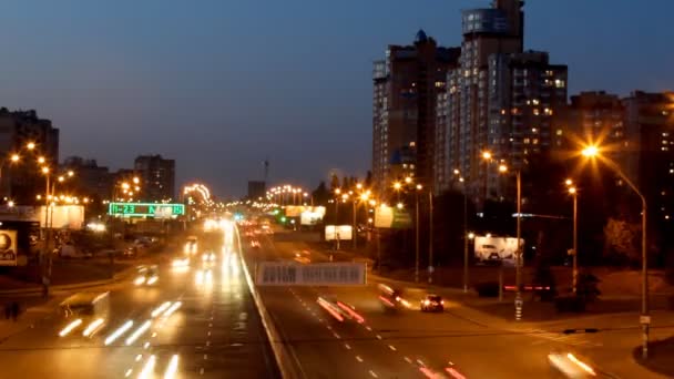 Luces de la ciudad nocturna — Vídeos de Stock