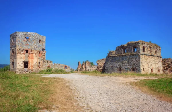 Pnivsky kalesinin genel manzarası