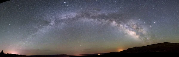 Via lattea oltre Bryce canyon parco nazionale — Foto Stock