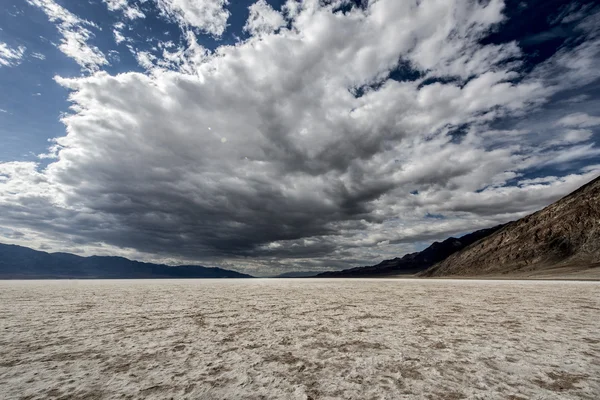 Plaína salar de Badwater Bassin — Fotografia de Stock