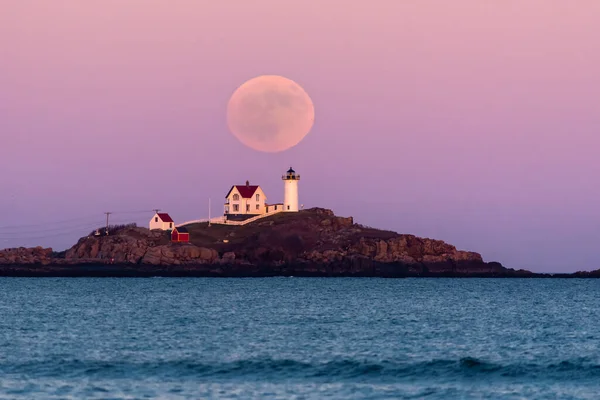 Moonrise Sopra Faro Cape Neddick — Foto Stock