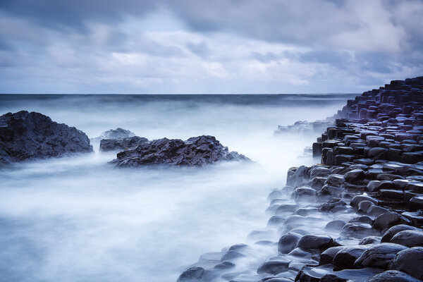 Wave at the Giant's Causeway