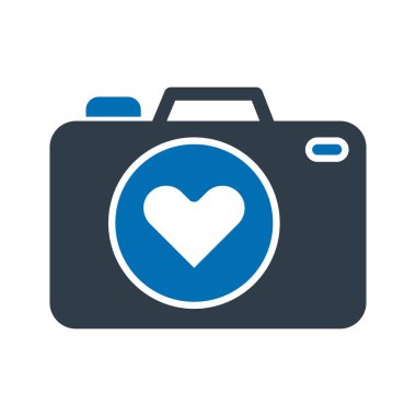 Kamera üzerindeki kalp izole edilmiş vektör simgesi kolayca değiştirilebilir ya da düzenlenebilir