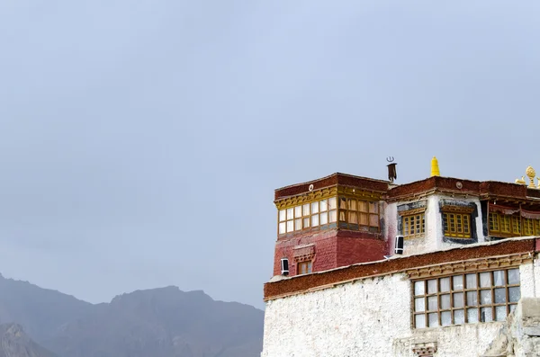 Mosteiro de Basgo em Ladakh, Índia.Este mosteiro tem sido enliste — Fotografia de Stock