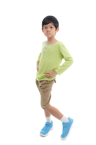 Pełna długość Portret fajne małego chłopca w modne ciuchy — Zdjęcie stockowe