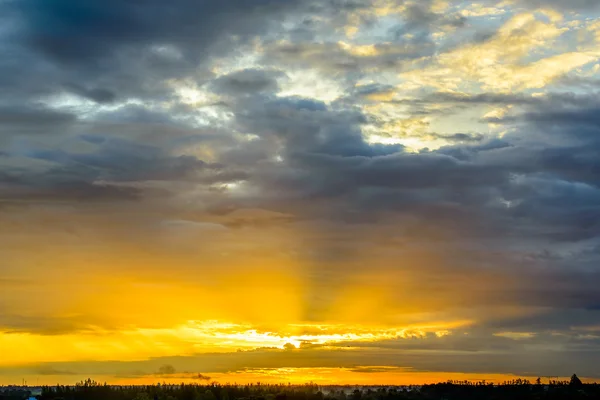 Rising sun in the morning. — Stock Photo, Image