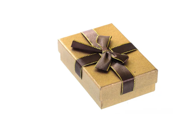 Brown gift box isolated on white. — Stock Photo, Image