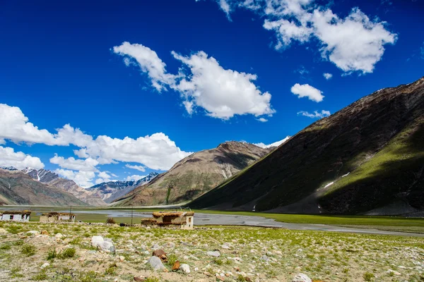 Montañas vista al paisaje —  Fotos de Stock