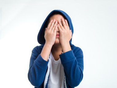 Asyalı çocuk gömlek