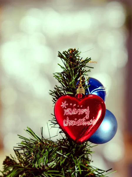 Defocused lights with decorated tree — Stock Photo, Image