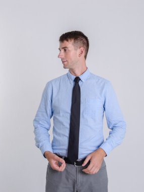 Akıllı bir genç adam