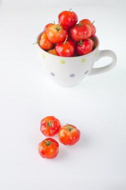 Kupası beyaz kiraz.