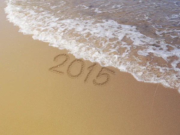 Nieuwjaar 2015, de zomervakanties op het strand — Stockfoto