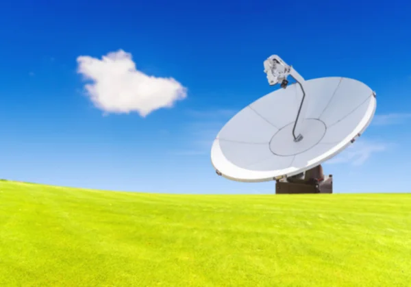 El radiotelescopio de fondo borroso es una forma de radio direccional — Foto de Stock