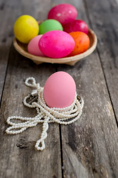 Huevo de Pascua rosa — Foto de Stock