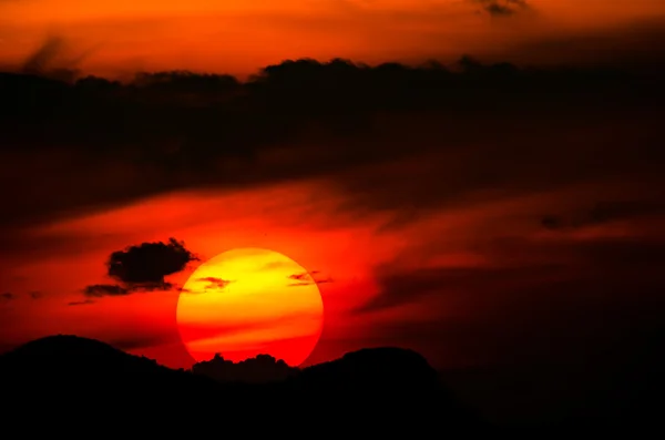 Big rising sun. — Stock Photo, Image