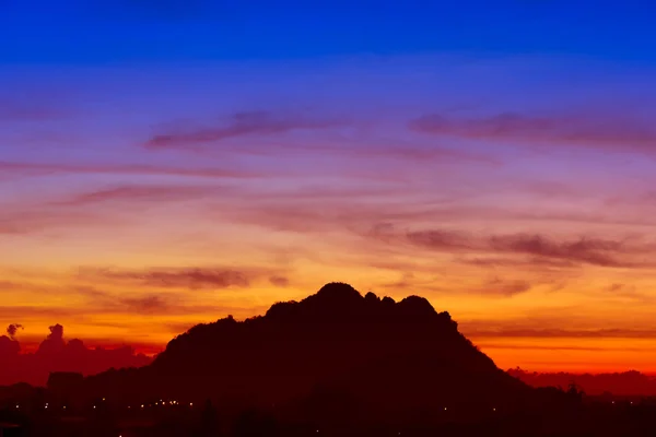 Mountain with Sun rise — Stock Photo, Image