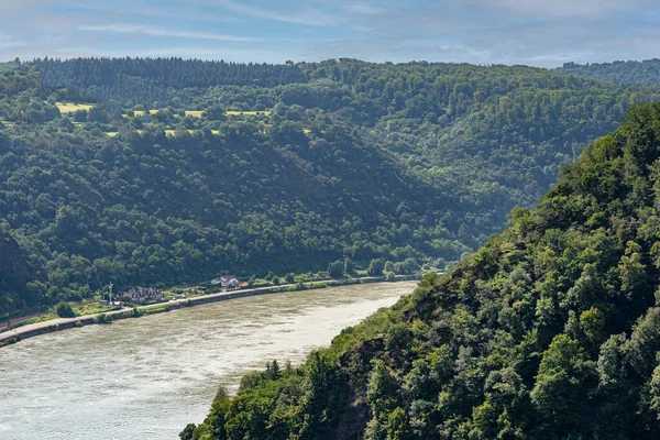 River Rhine Western Germany Flows Hills Covered Forest Buildings Visible — Stock Photo, Image