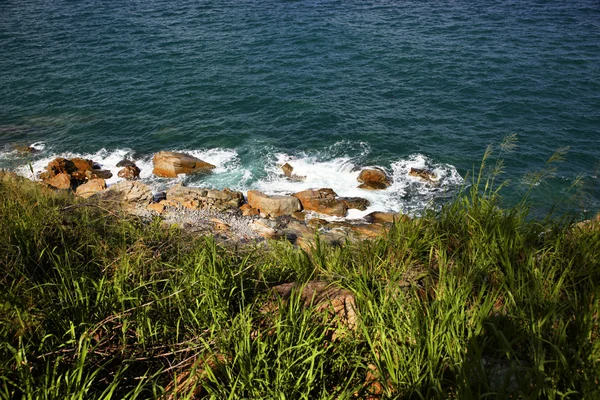 Praias rochosas em Nha trang, Van Phong Bay, vietnam — Fotografia de Stock