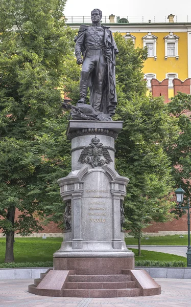 Monument to Alexander 1 in the Alexander Garden — Stock Photo, Image