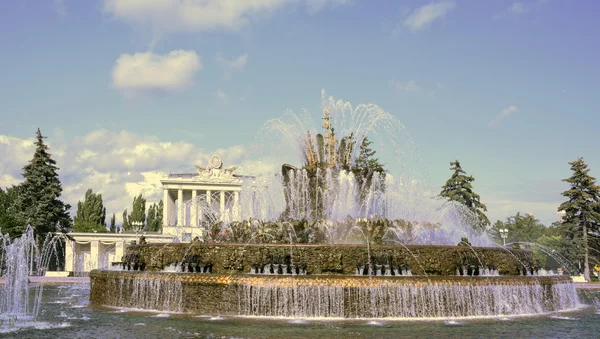 Fountain "Stone Flower" on VDNH — Stock Photo, Image