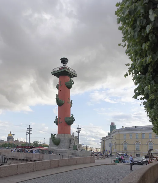 Widok na plac Birzhevaya 5 lipca; 2015 w St. Petersburg — Zdjęcie stockowe