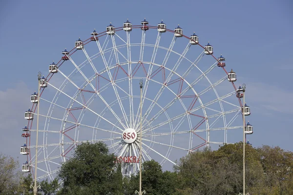 Ruota panoramica a VDNH — Foto Stock