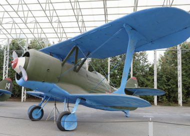  Di-6 - Fighter (SSCB), 1934.Max.speed, km/h-372 