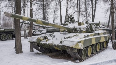  T-80b-dünyanın ilk seri tank bir gaz türbin motoru ile, 