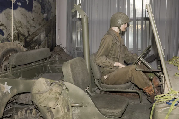 MB - vehículo de tracción en las cuatro ruedas "Willys" (1942). ¡Max! velocidad - 104 — Foto de Stock