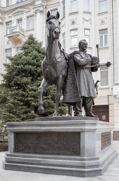 Monument to Hero of the Patriotic War of 1812-1814 M.I.Platov — Stock Photo, Image