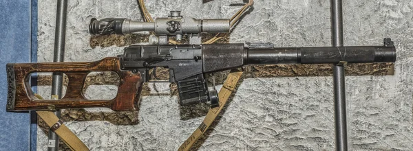 9-mm geruisloze sniper rifle systeem Serdjoekov monster 1987." Vint — Stockfoto