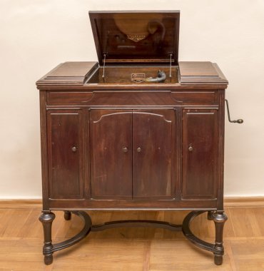 Viktrola- fonograf, 19.