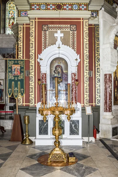 The interior of the Holy- Ascension Cathedral — Stock Photo, Image