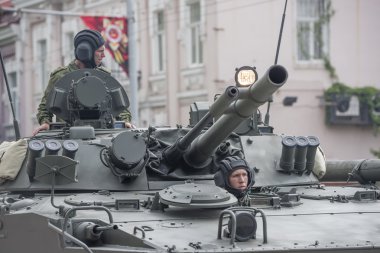   Askeri geçit törenine onur zafer 71 inci yıldönümü ben