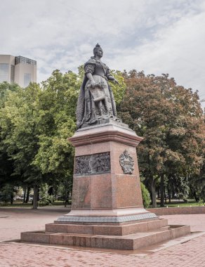   İmparatoriçe elizabeth anıt 