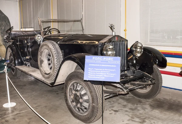 Автомобіль Rolls-Royce (1913) в музеї "Мосфільм" — стокове фото
