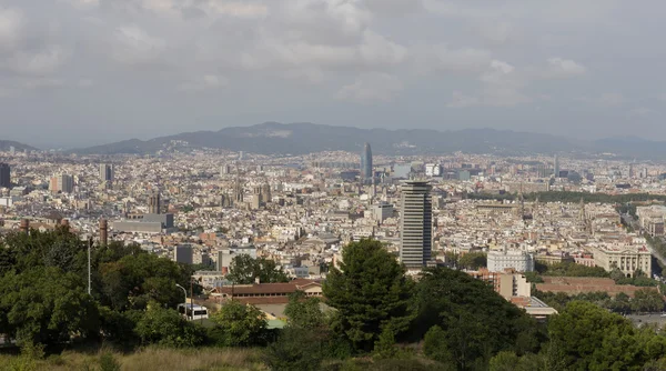Vista de barcelona desde la colina —  Fotos de Stock