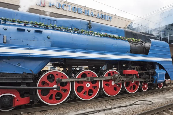 Locomotiva a vapor de passageiros de velocidade soviética — Fotografia de Stock