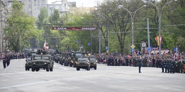 Parade zum 70. Jahrestag des Sieges am 9. Mai — Stockfoto
