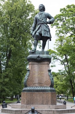 Monument to the founder of Kronstadt Peter 1