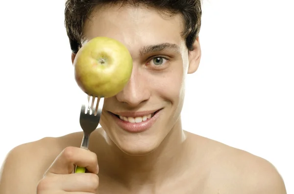 Młody człowiek decyduje się jeść jabłka ekologiczne, Zdrowa dieta doskonałe — Zdjęcie stockowe